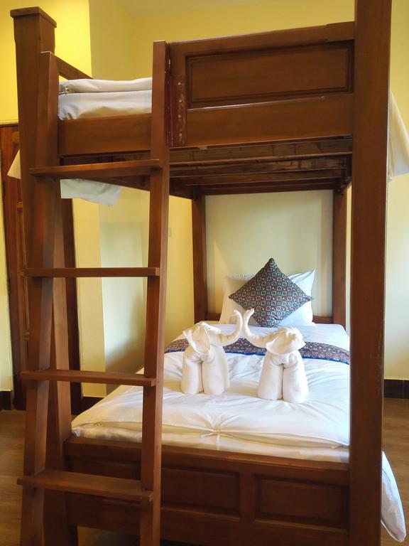 Baan Bussaba Hotel トラン エクステリア 写真