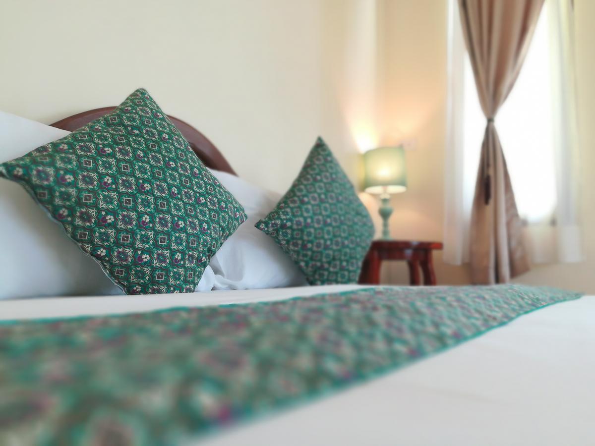 Baan Bussaba Hotel トラン エクステリア 写真
